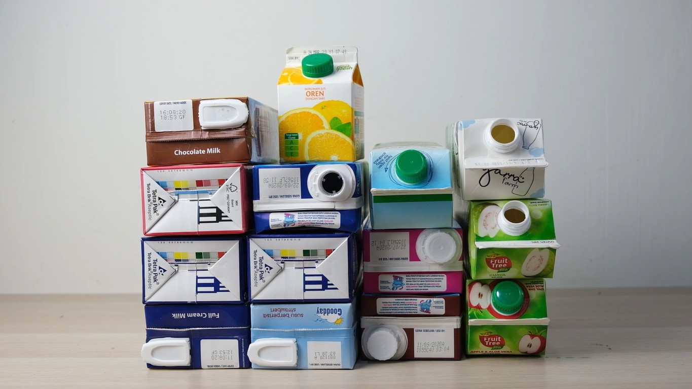 How to upcycle milk cartons